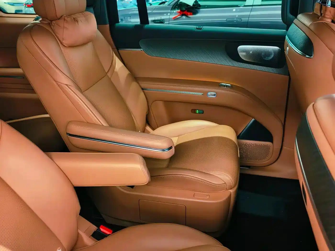 Leapmotor D19 2026 Pure Electric 720 Smart Edition (Six Seats) — миниатюра 33