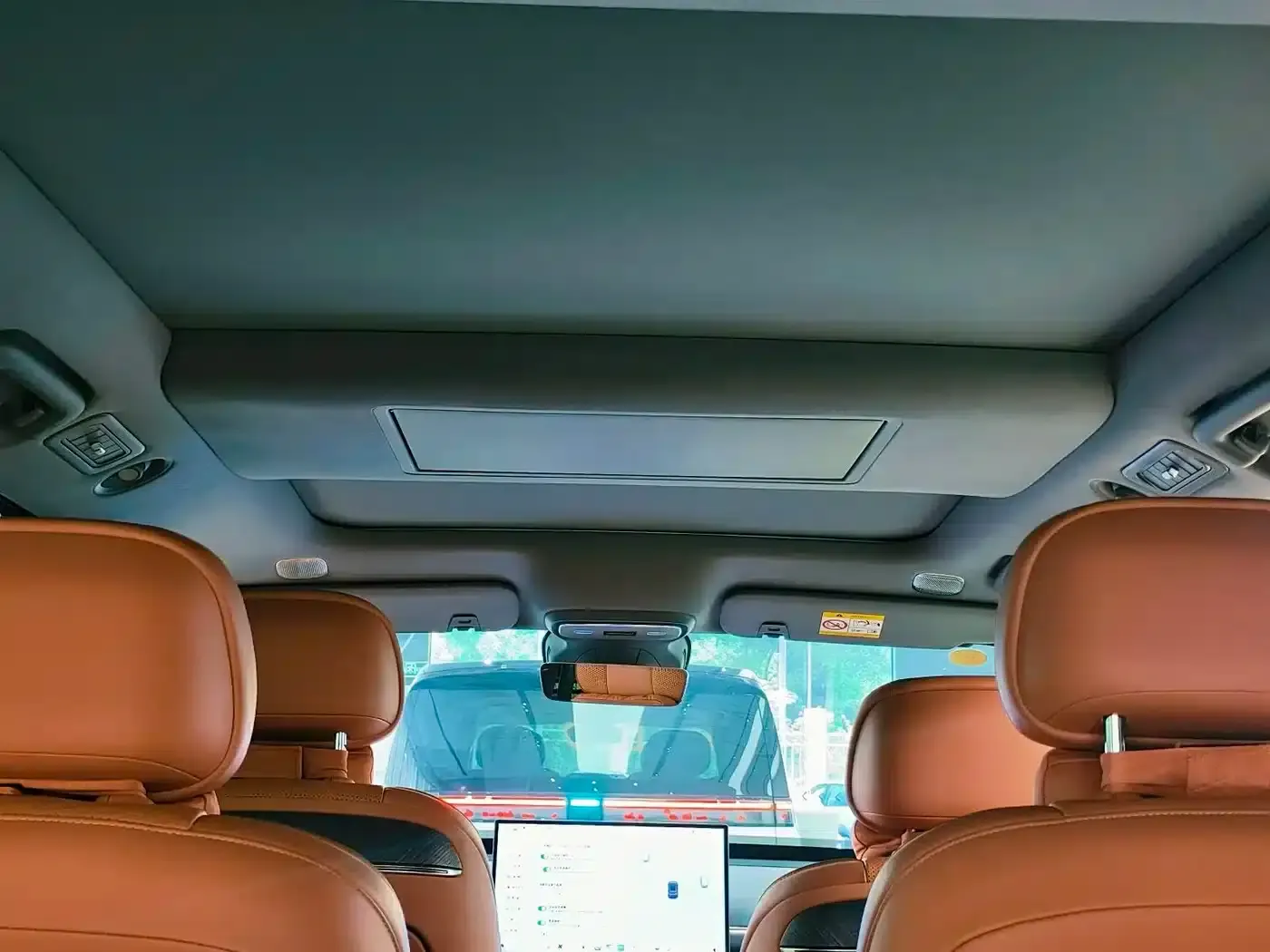 Leapmotor D19 2026 Pure Electric 720 Smart Edition (Six Seats) — миниатюра 37