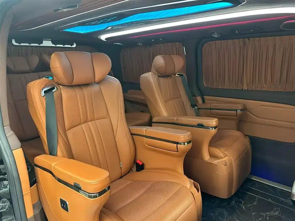 2025 HIACE 3.5L Automatic — миниатюра 6
