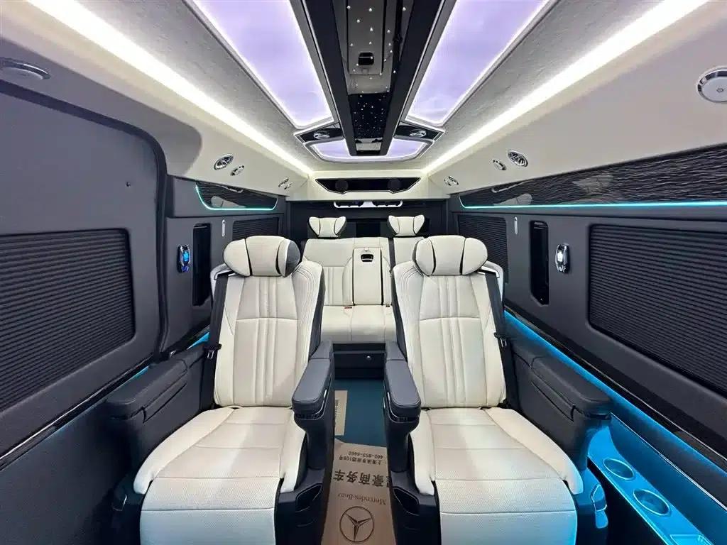 2024 HIACE 3.5L Automatic — миниатюра 9