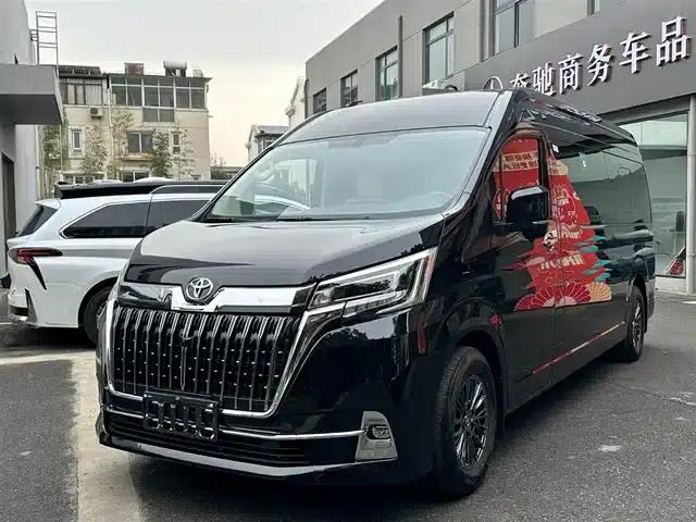 2024 HIACE 3.5L Automatic