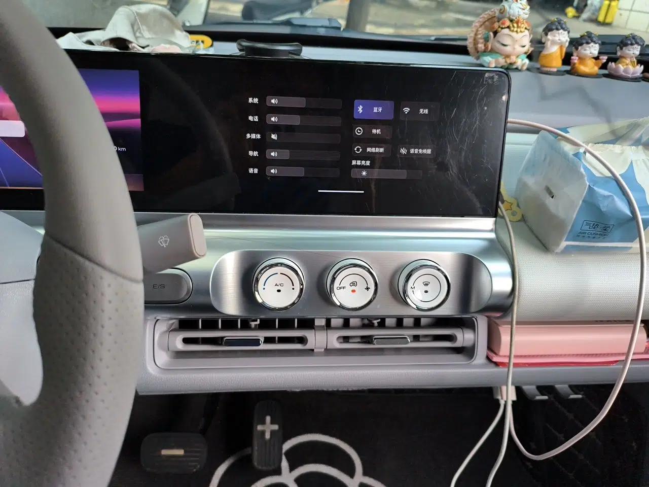 Wuling Air ev 2023 - Four Seats - Advanced Edition — миниатюра 13