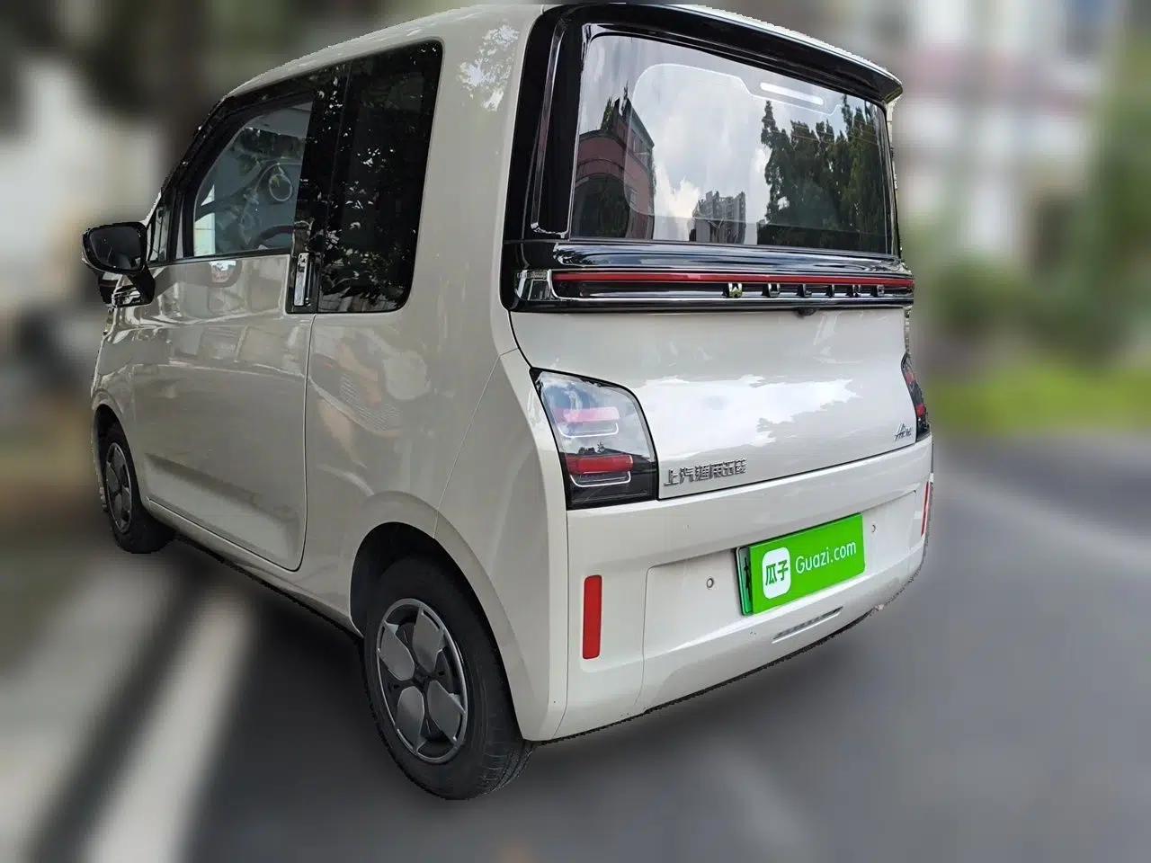 Wuling Air ev 2023 - Four Seats - Advanced Edition — миниатюра 4