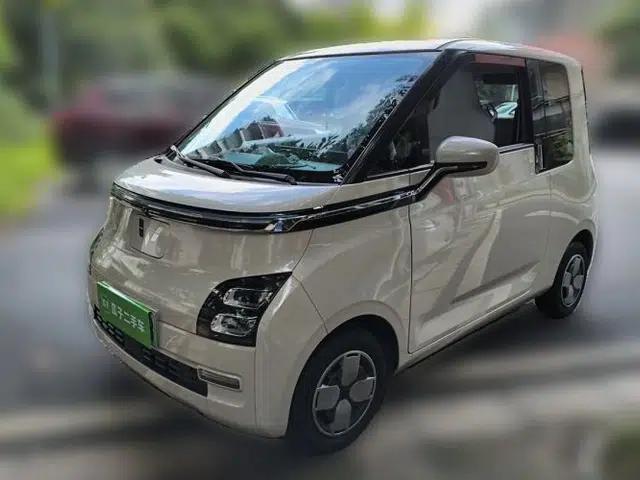 Wuling Air ev 2023 - Four Seats - Advanced Edition