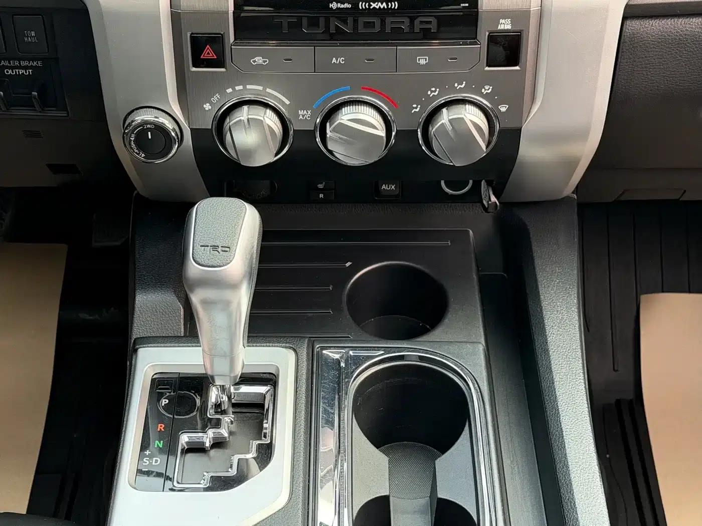 2018 Tundra 5.7L Canadian Spec — миниатюра 15