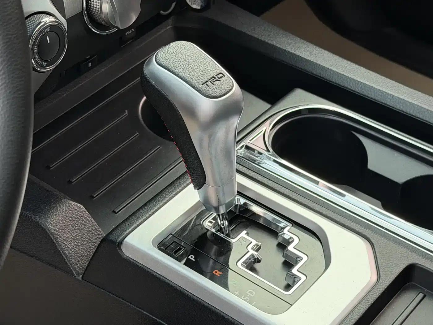 2018 Tundra 5.7L Canadian Spec — миниатюра 8