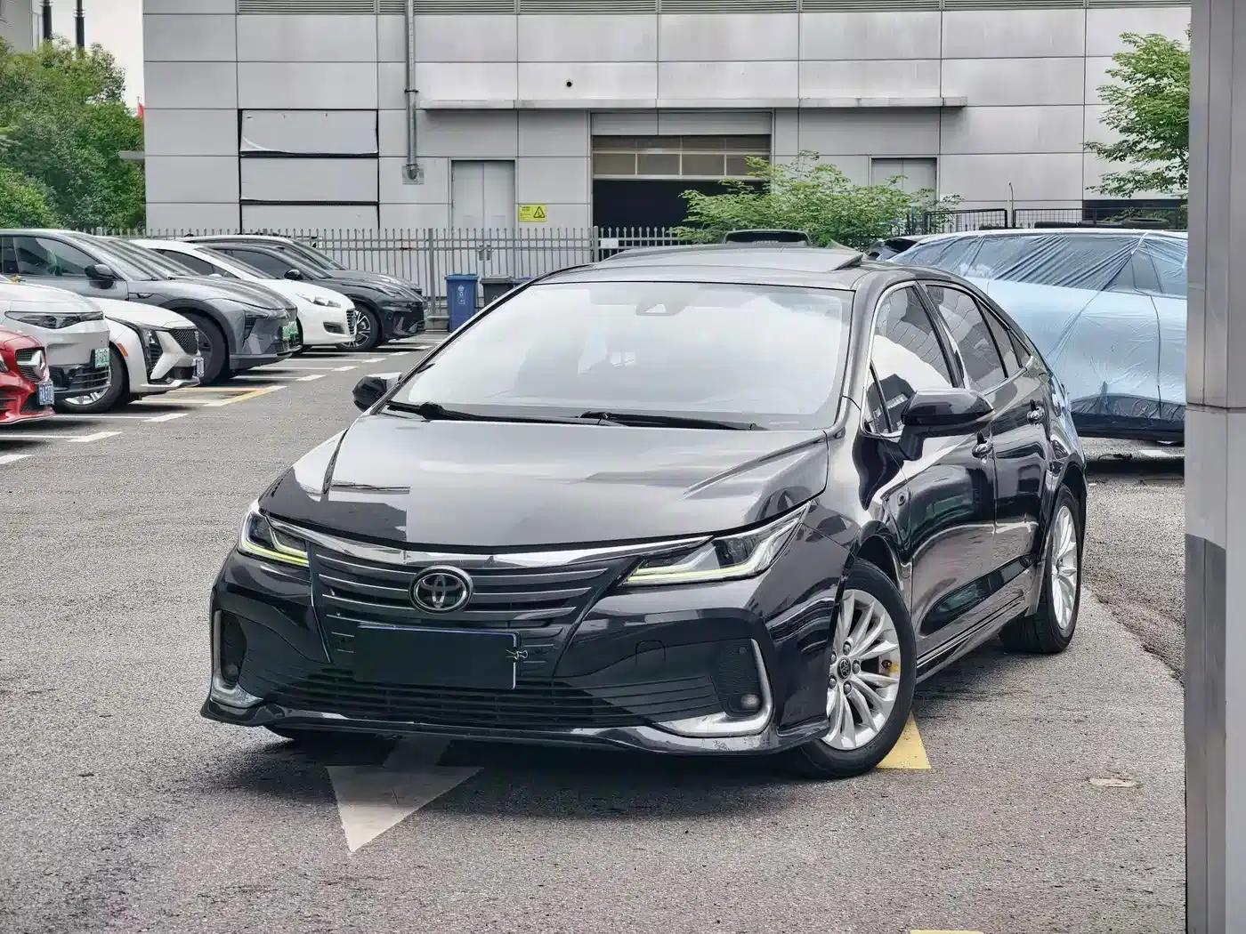 2022 Toyota Avalon 2.0L Elite Edition — миниатюра 18