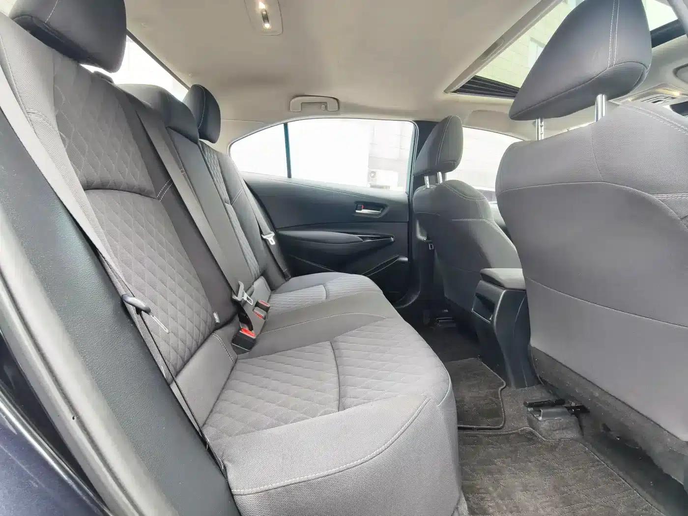 2022 Toyota Avalon 2.0L Elite Edition — миниатюра 4