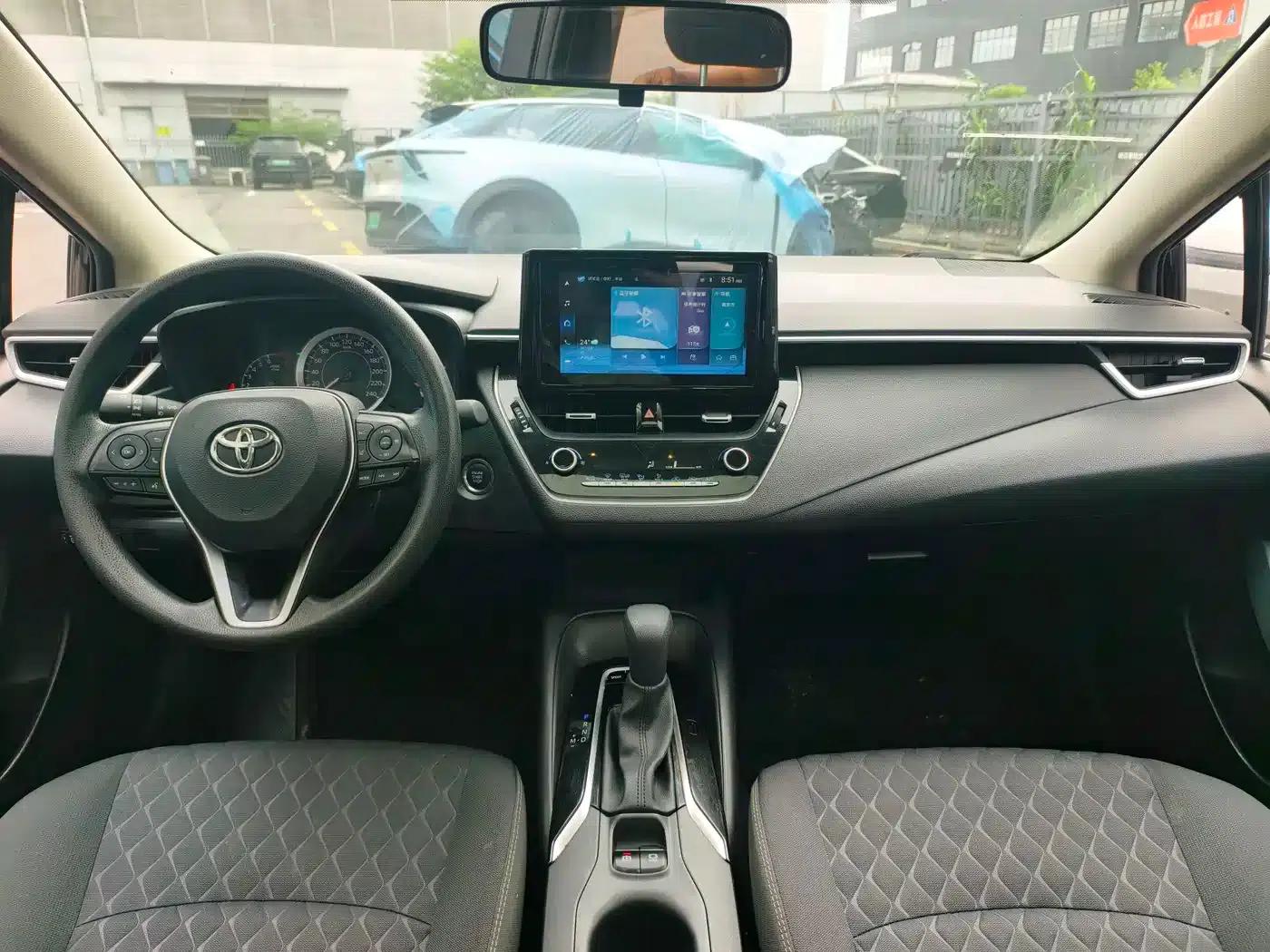 2022 Toyota Avalon 2.0L Elite Edition — миниатюра 5