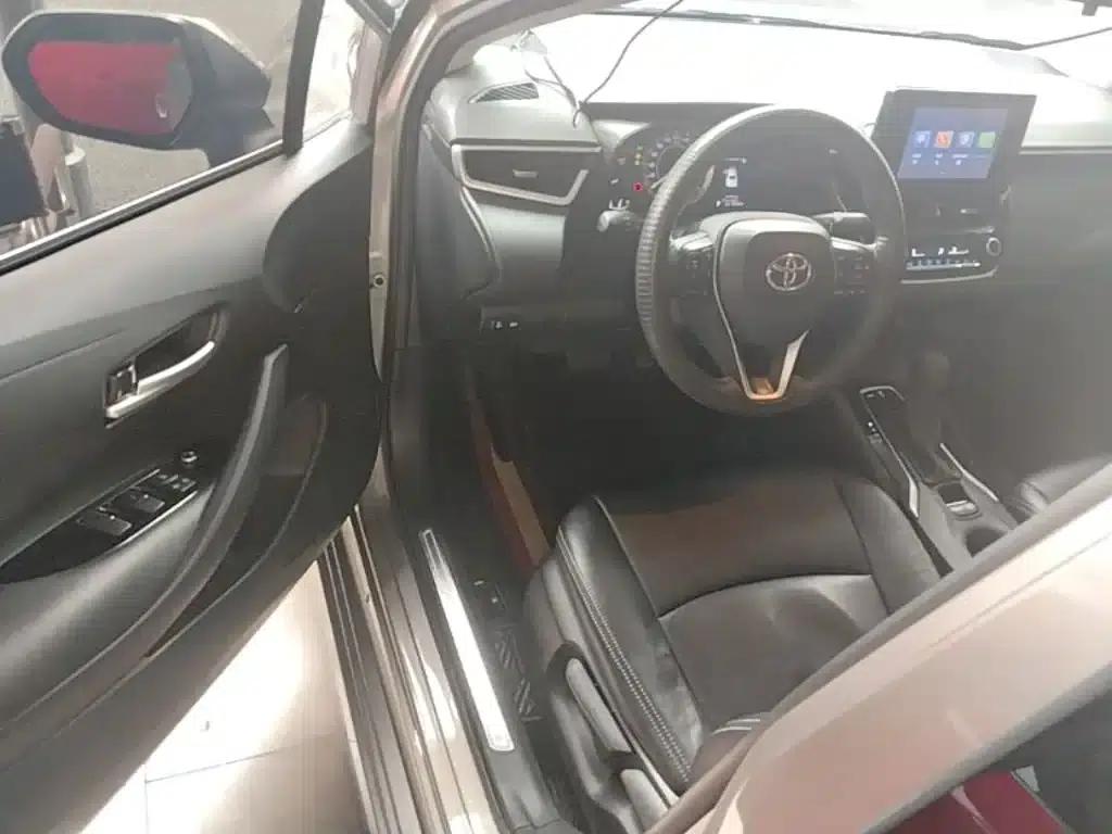 2021 Avalon 2.0L Entry-level Edition — миниатюра 16