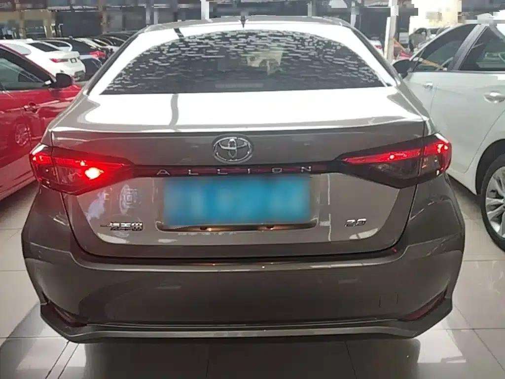 2021 Avalon 2.0L Entry-level Edition — миниатюра 6