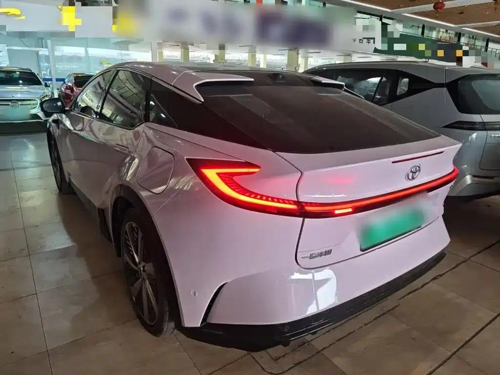 Toyota BZ5 2025 550 PRO Smart Edition — миниатюра 23