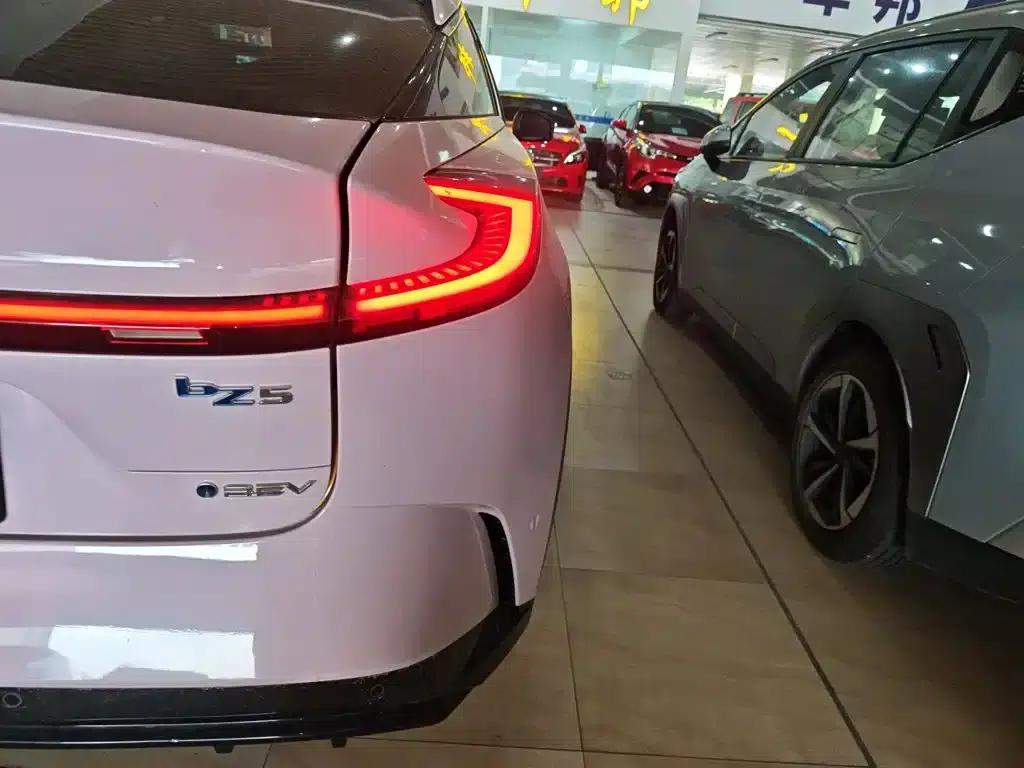 Toyota BZ5 2025 550 PRO Smart Edition — миниатюра 24