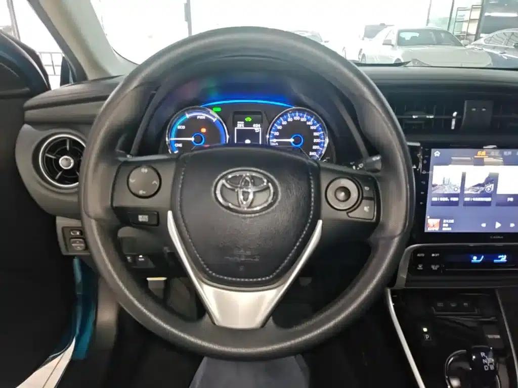 Corolla Hybrid E+ 2019 1.8L E-CVT Leading Edition — миниатюра 7