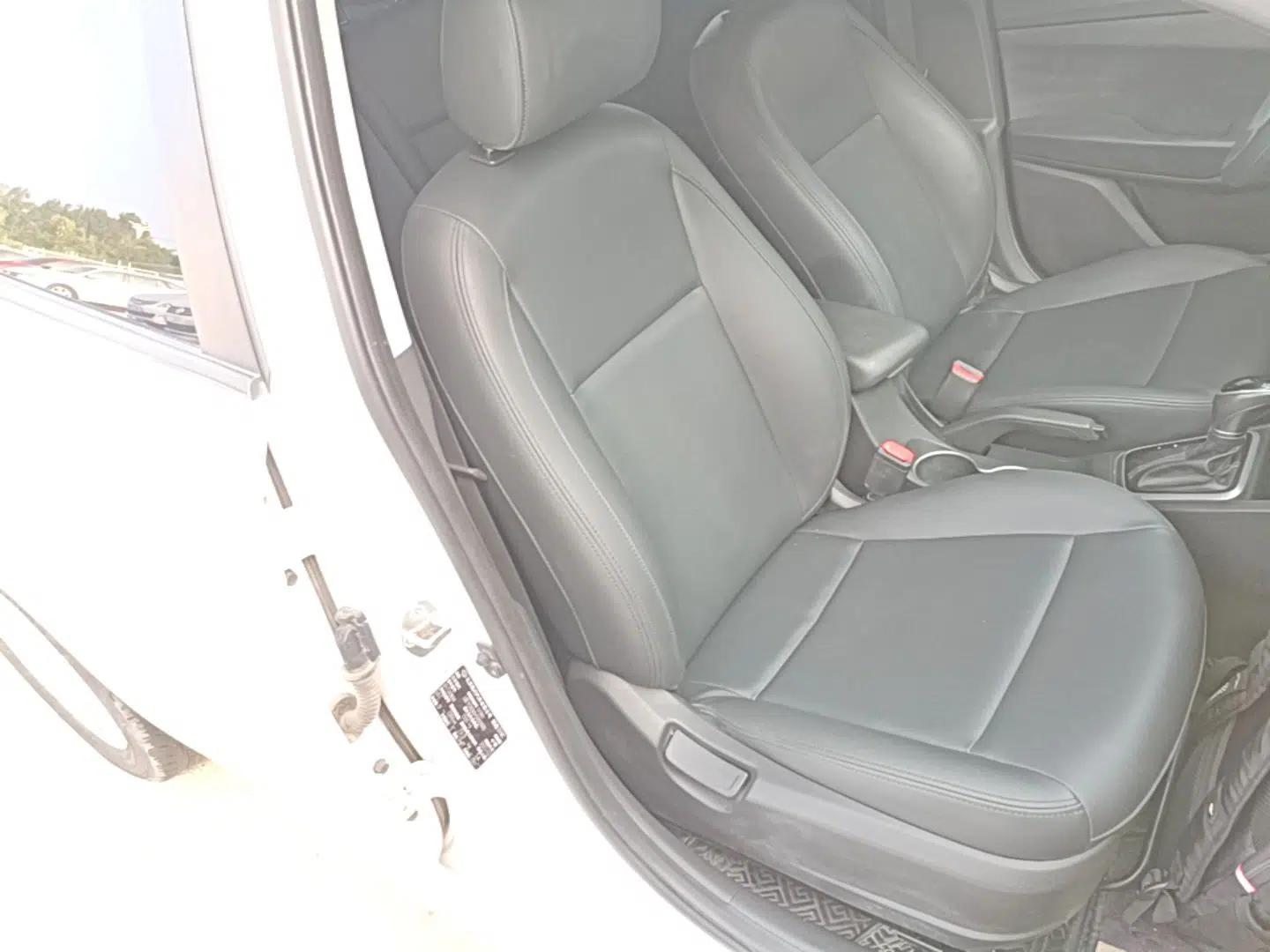 Hyundai Verna RV 2017 1.4L Automatic Cool Edition GLS China V Emission Standard — миниатюра 19