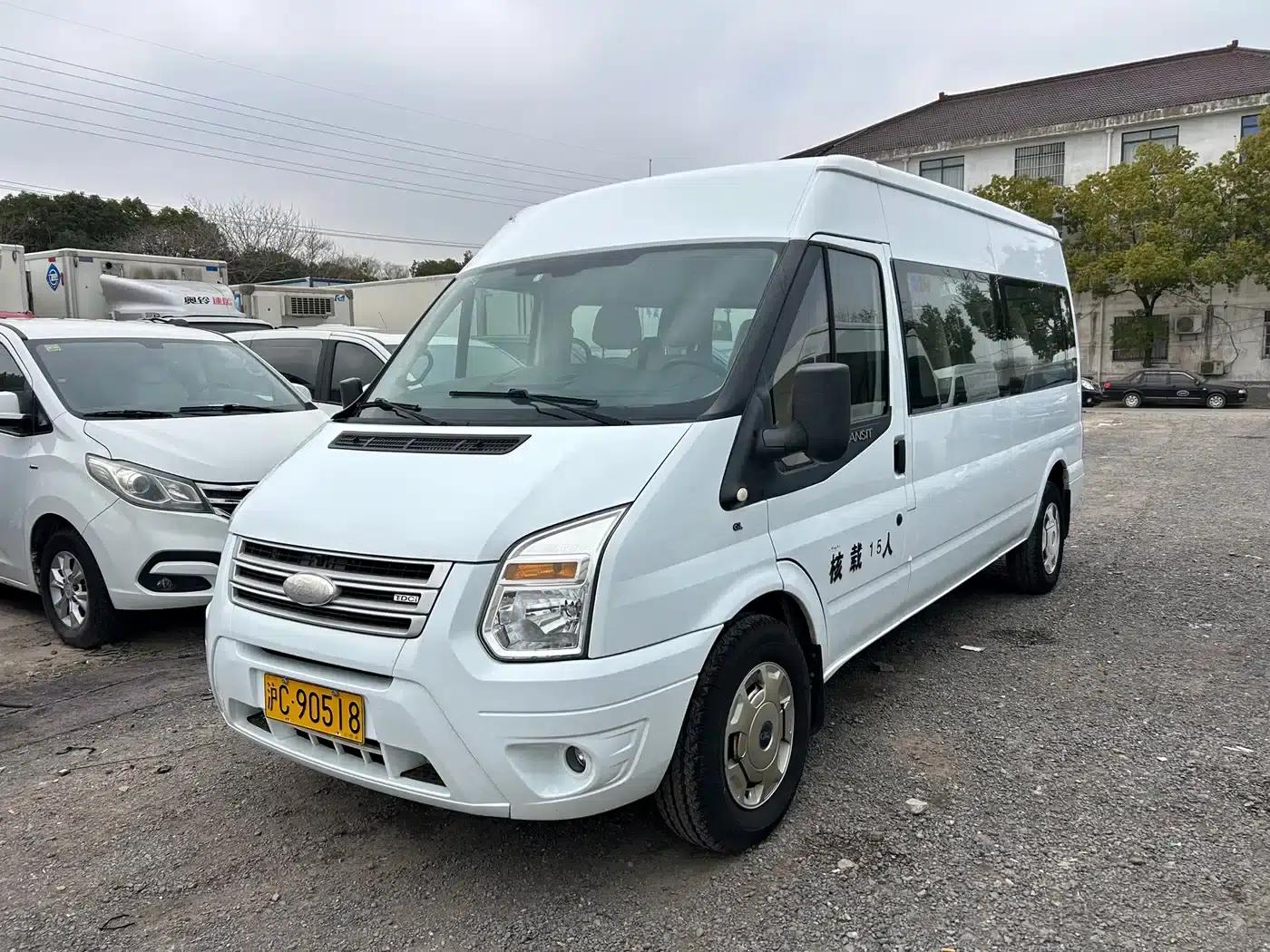 New Generation Ford Transit 2016 Model 2.2T Long Wheelbase 15 Seats Mid-Roof Standard Edition — миниатюра 1