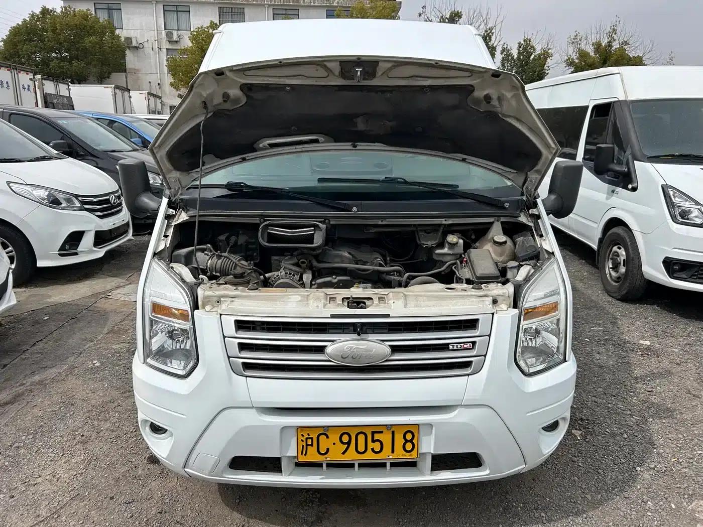 New Generation Ford Transit 2016 Model 2.2T Long Wheelbase 15 Seats Mid-Roof Standard Edition — миниатюра 16