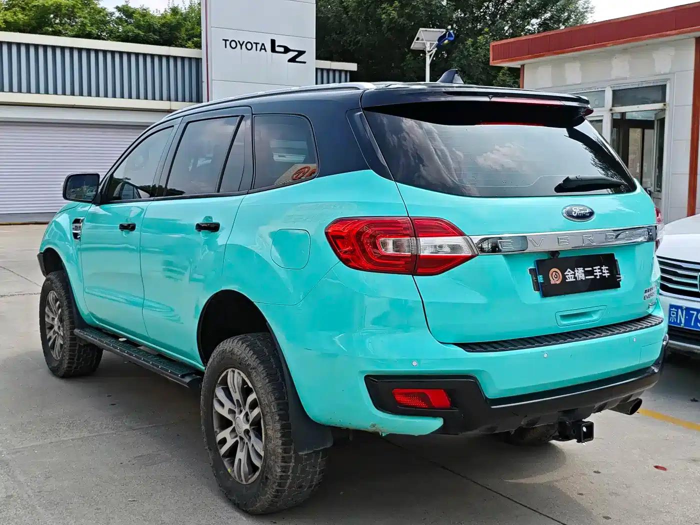 2017 Ford Everest 2.0T Gasoline Automatic 4WD Luxury Edition 5-Seater — миниатюра 2