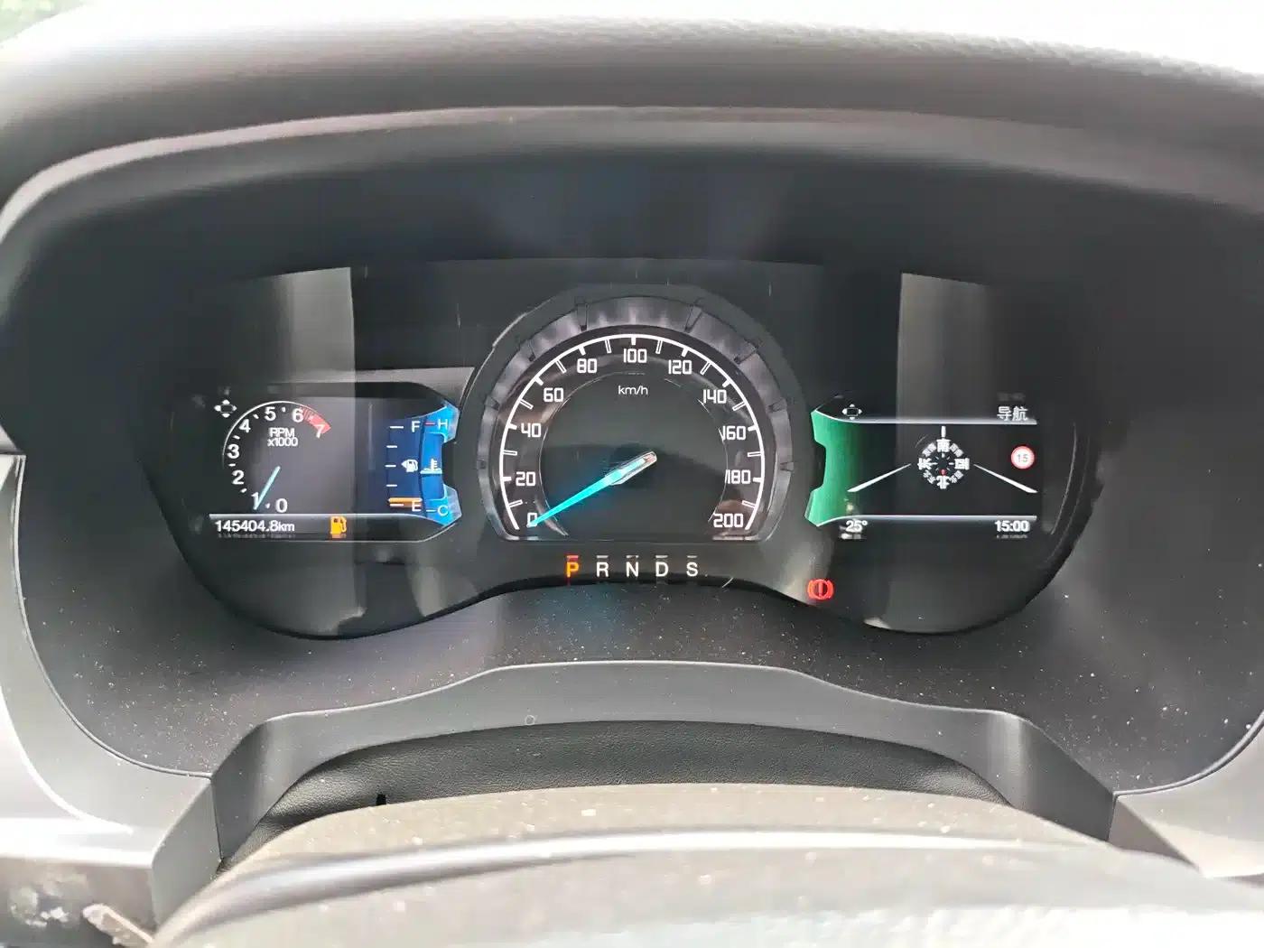 2017 Ford Everest 2.0T Gasoline Automatic 4WD Luxury Edition 5-Seater — миниатюра 17