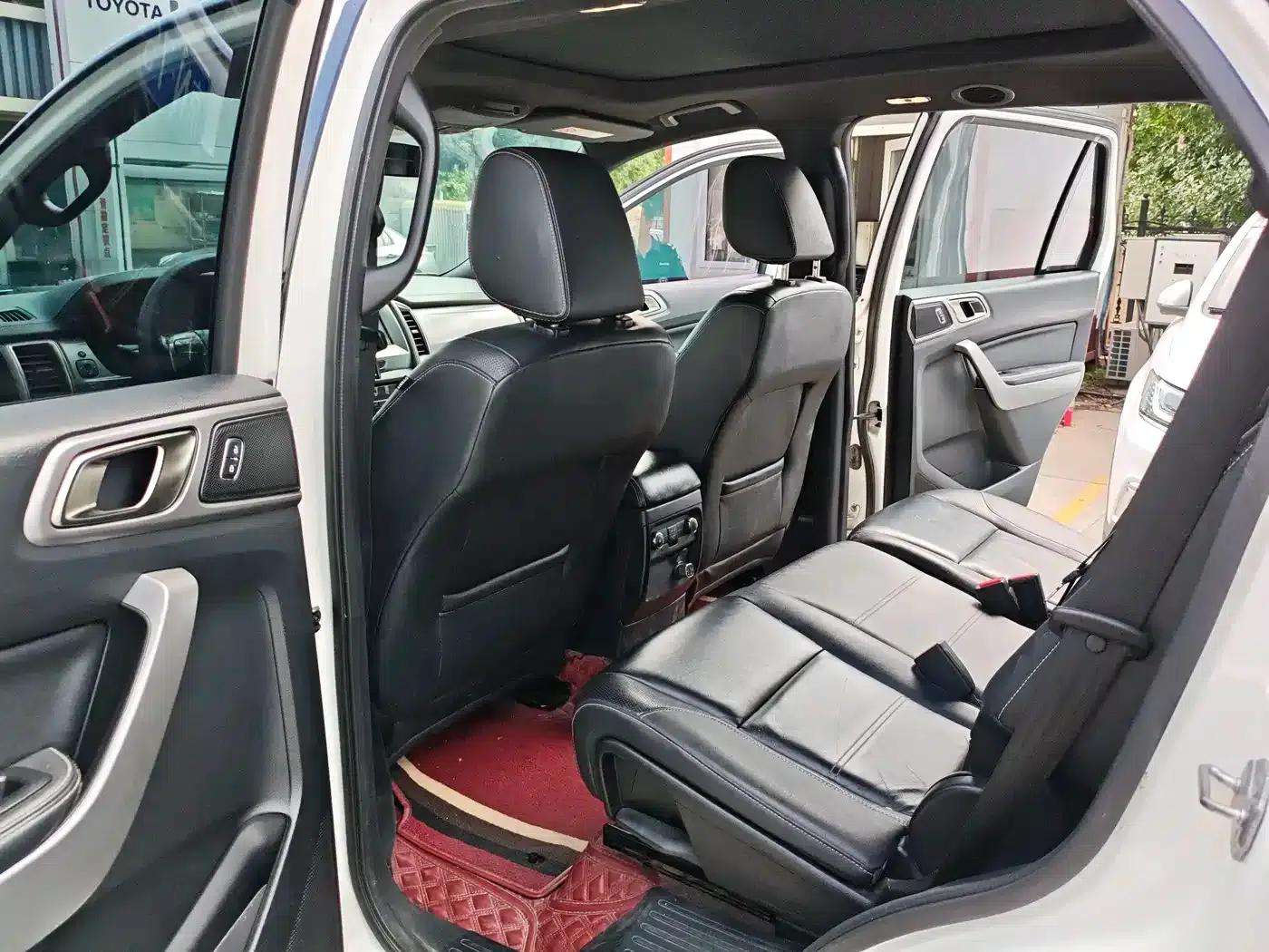 2017 Ford Everest 2.0T Gasoline Automatic 4WD Luxury Edition 5-Seater — миниатюра 10