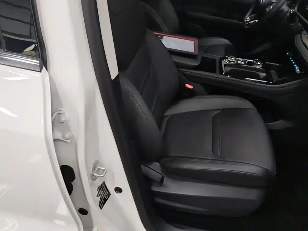 2022 EcoBoost 170 Platinum Edition — миниатюра 19