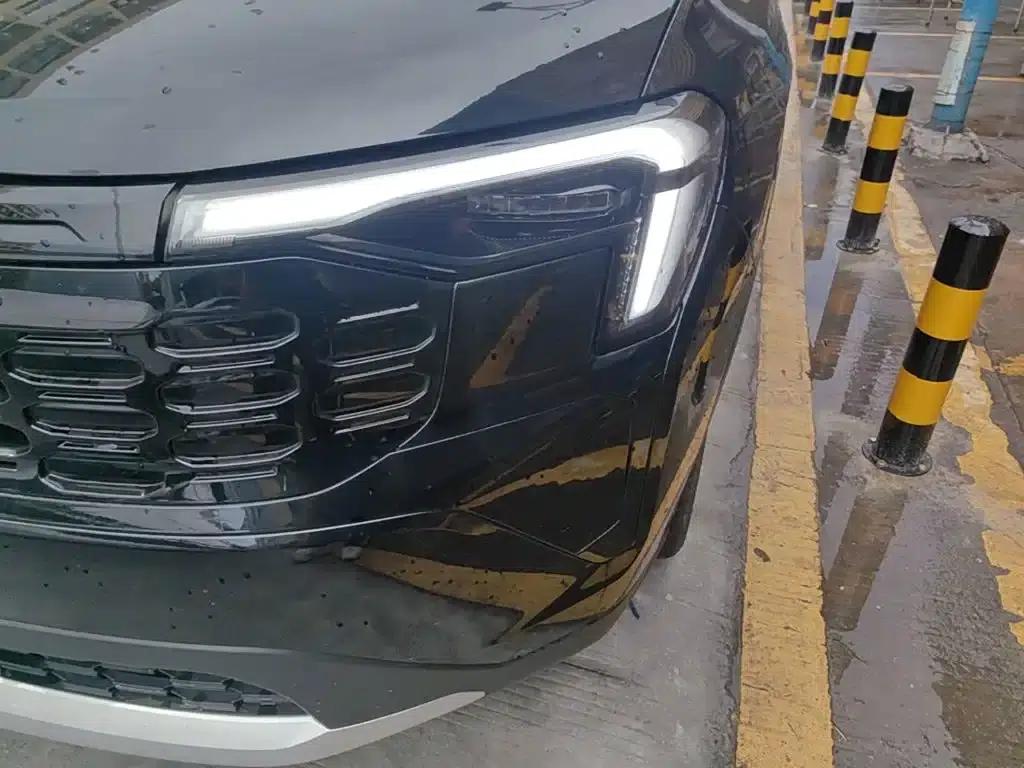 2025 EcoBoost 170 Platinum Edition — миниатюра 18