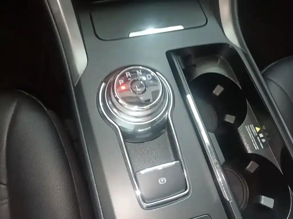 Mondeo PHEV 2018 2.0 PHEV Intelligent Fashion Model (National V Emission Standard) — миниатюра 14
