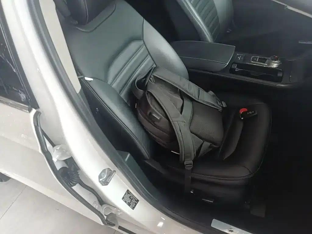 Mondeo PHEV 2018 2.0 PHEV Intelligent Fashion Model (National V Emission Standard) — миниатюра 25