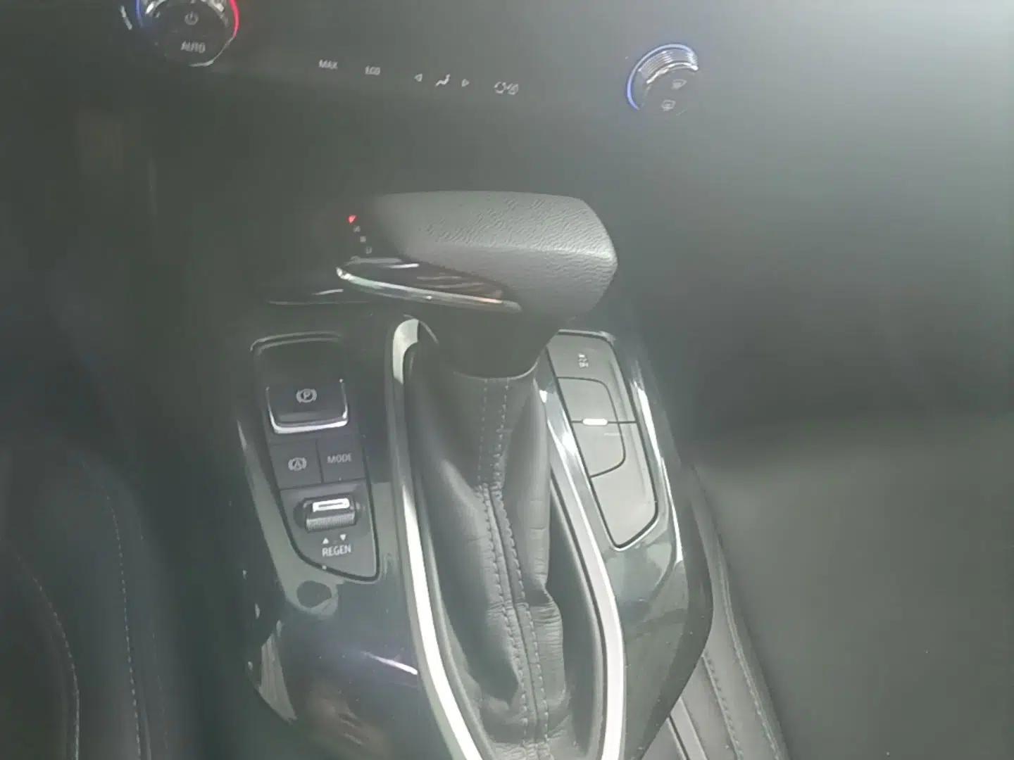 Chevrolet Menlo 2023 Star Enjoy Edition — миниатюра 21