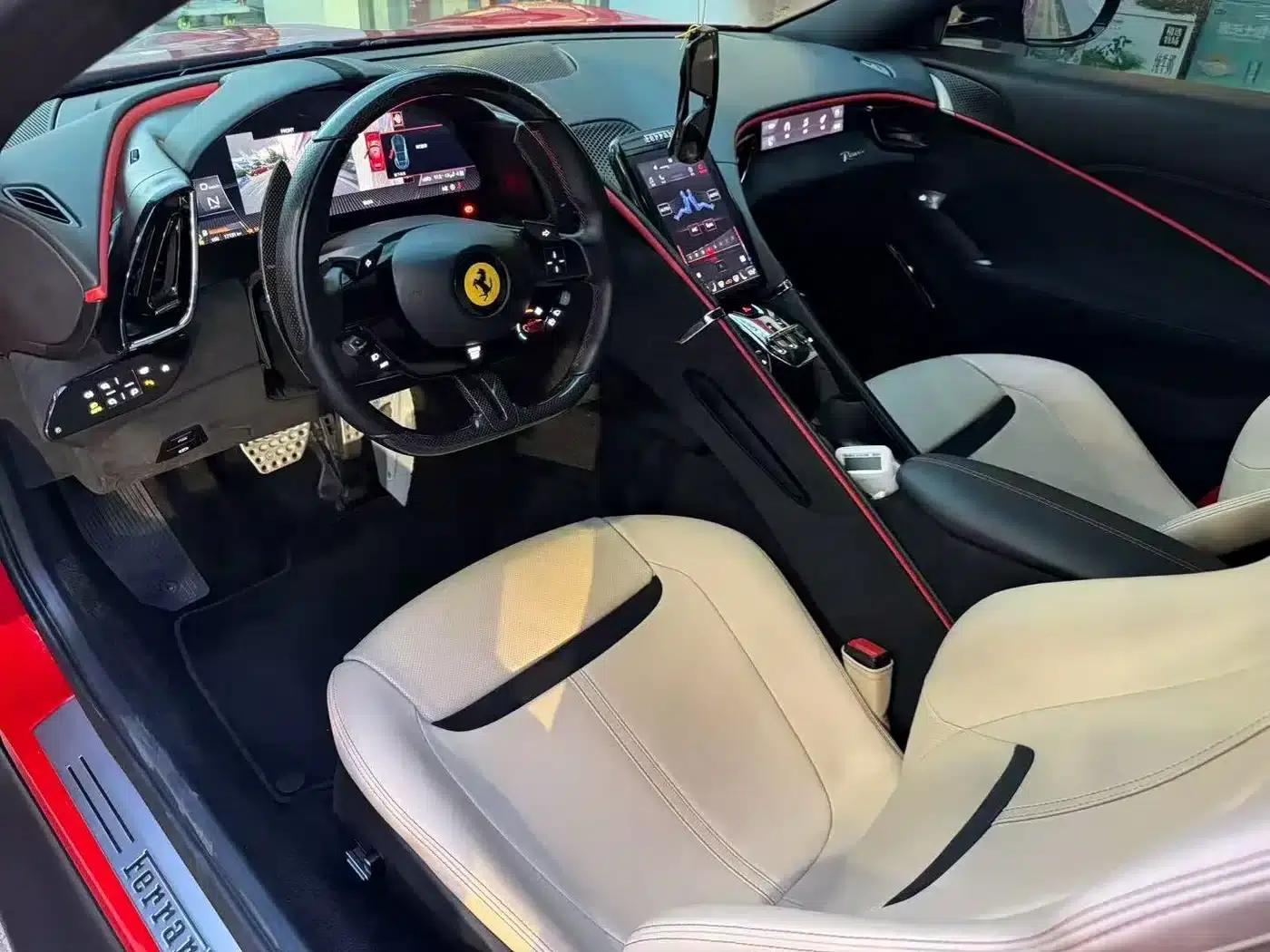 Roma 2020 3.9T V8 — миниатюра 4