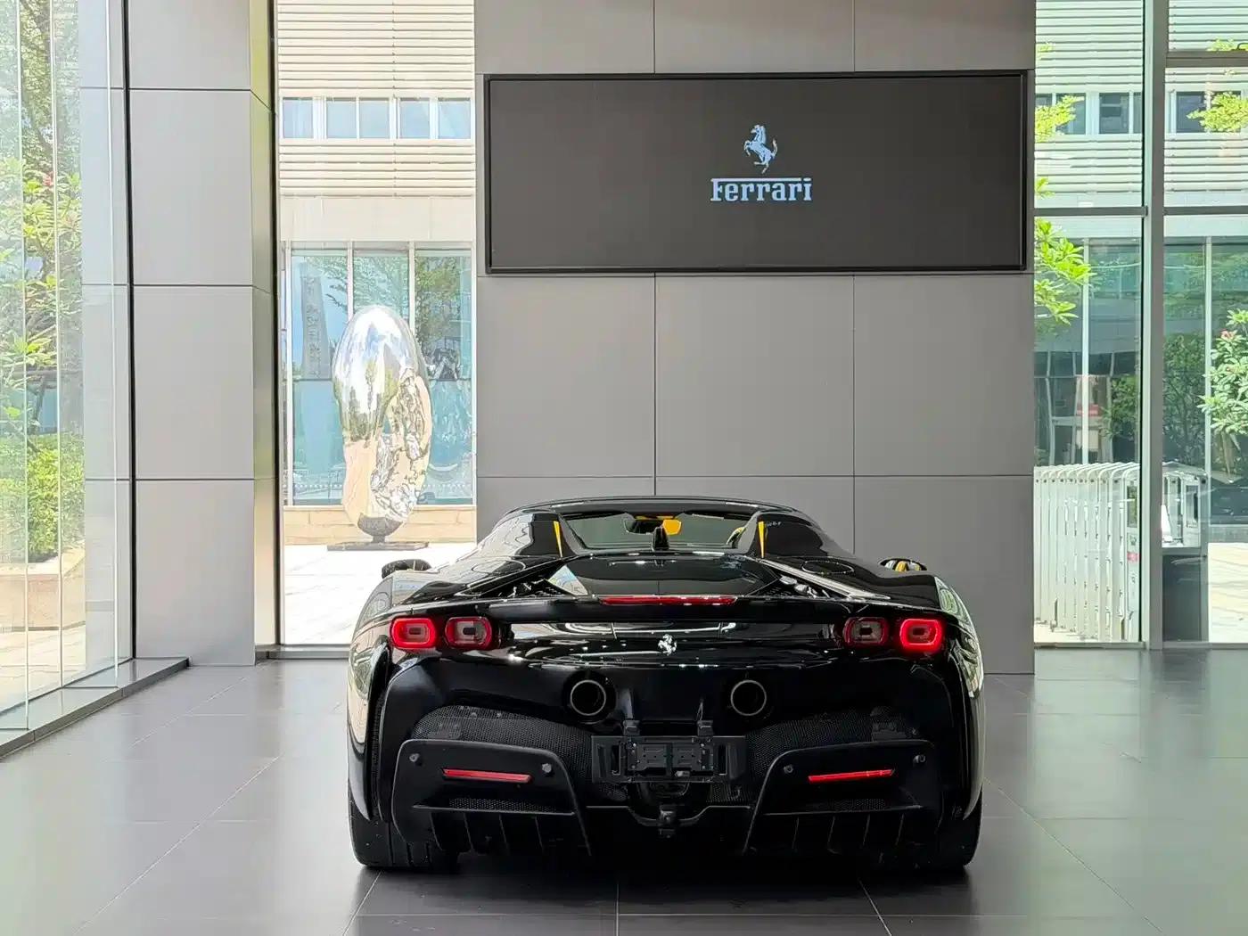 SF90 2021 3.9T V8 Spider — миниатюра 5