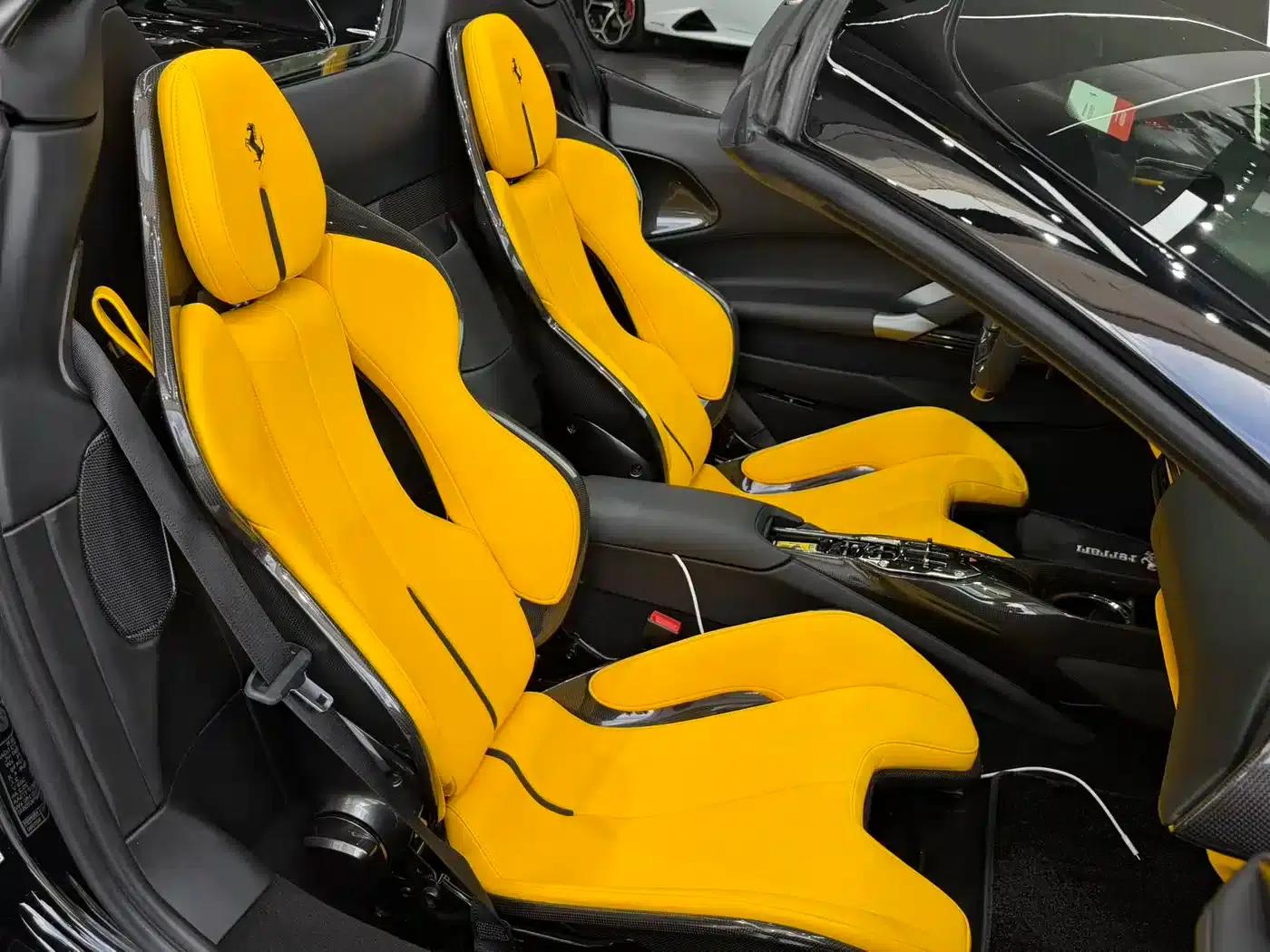 SF90 2021 3.9T V8 Spider — миниатюра 8