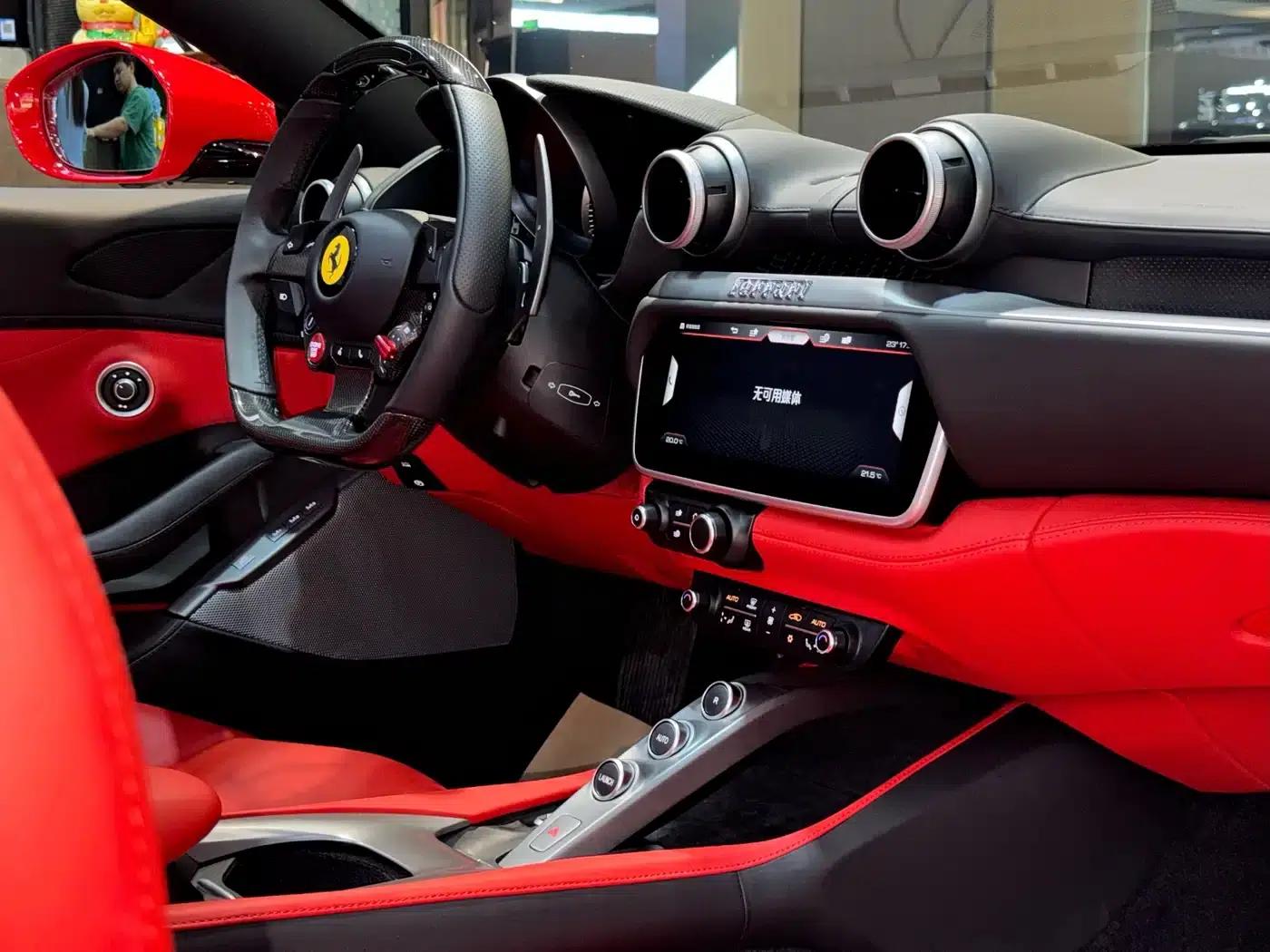 2021 Portofino 3.9T M — миниатюра 8