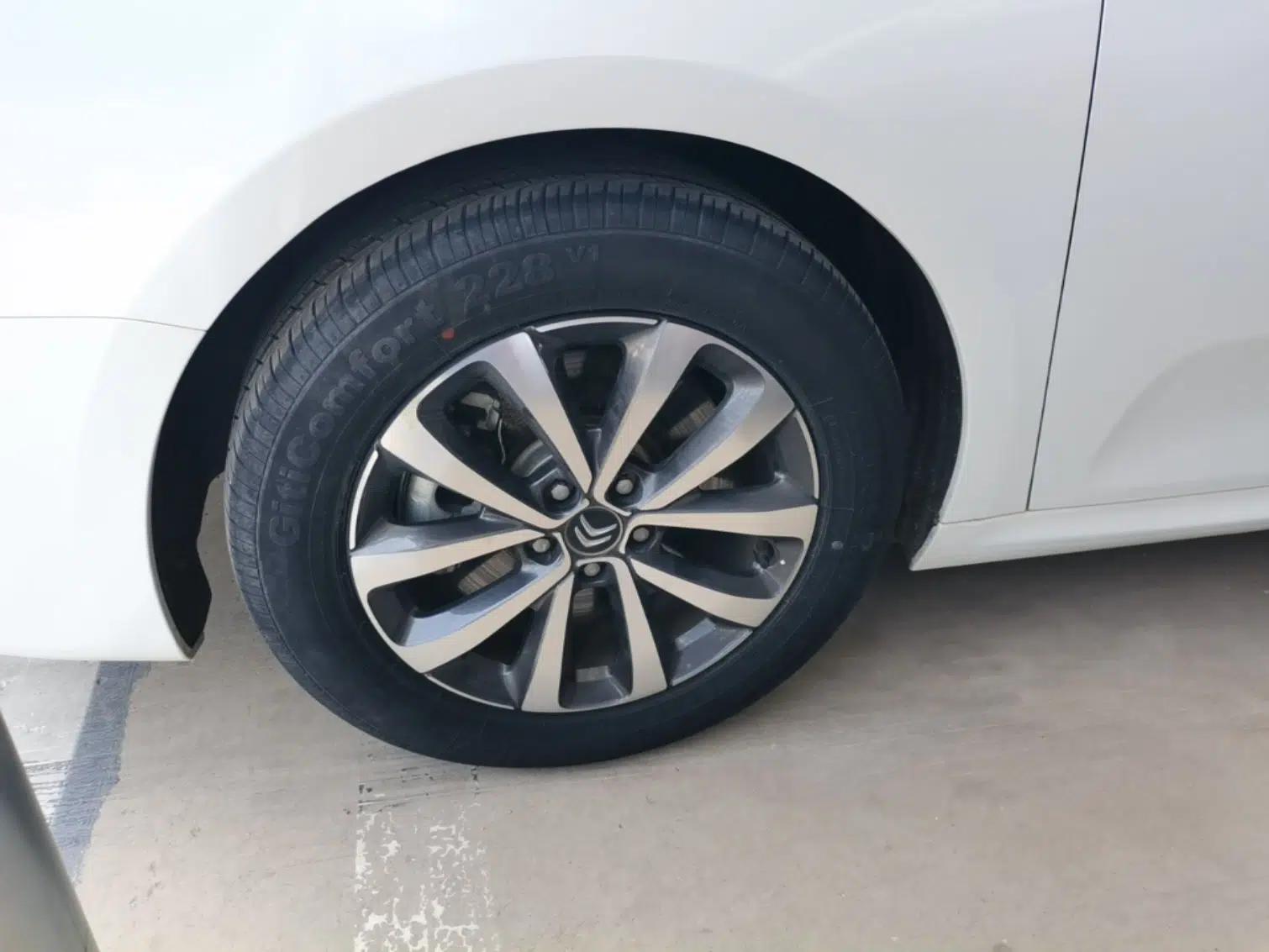 Citroen C6 2021 400THP Comfort Edition — миниатюра 10