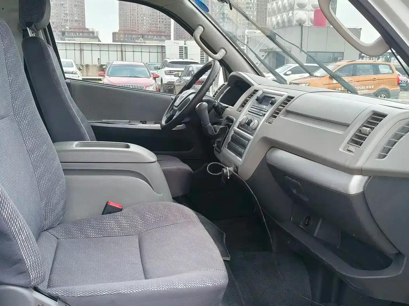 Fengjing G7 2017 2.0L Long Wheelbase Commercial Van High Roof 6 Seats 4Q20M — миниатюра 9
