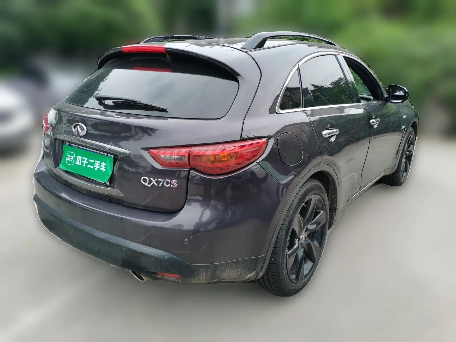 Infiniti QX70 2015 3.7L Shadow Edition — миниатюра 6