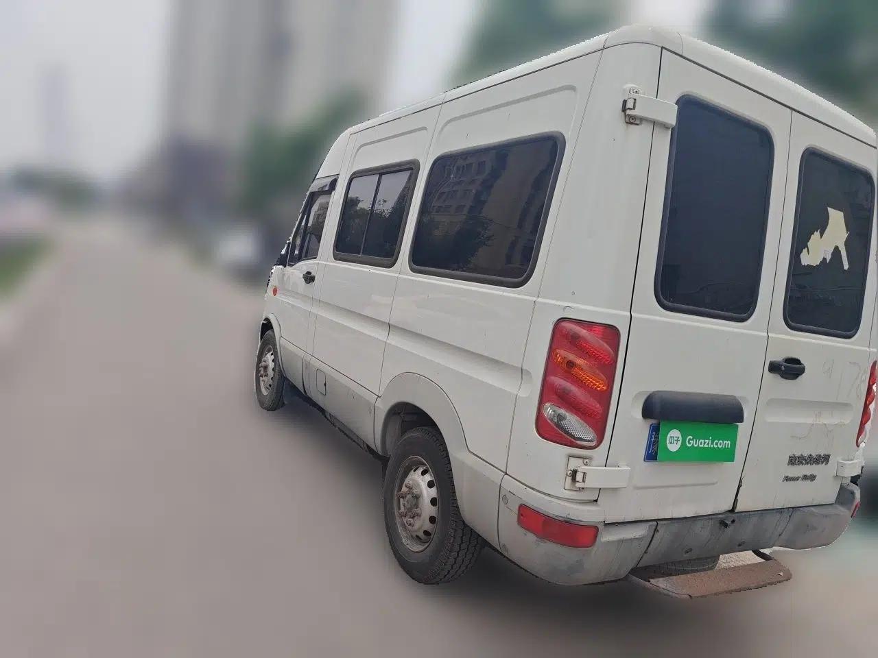 Iveco Power Daily 2013 2.8T-A32 Express Version — миниатюра 4