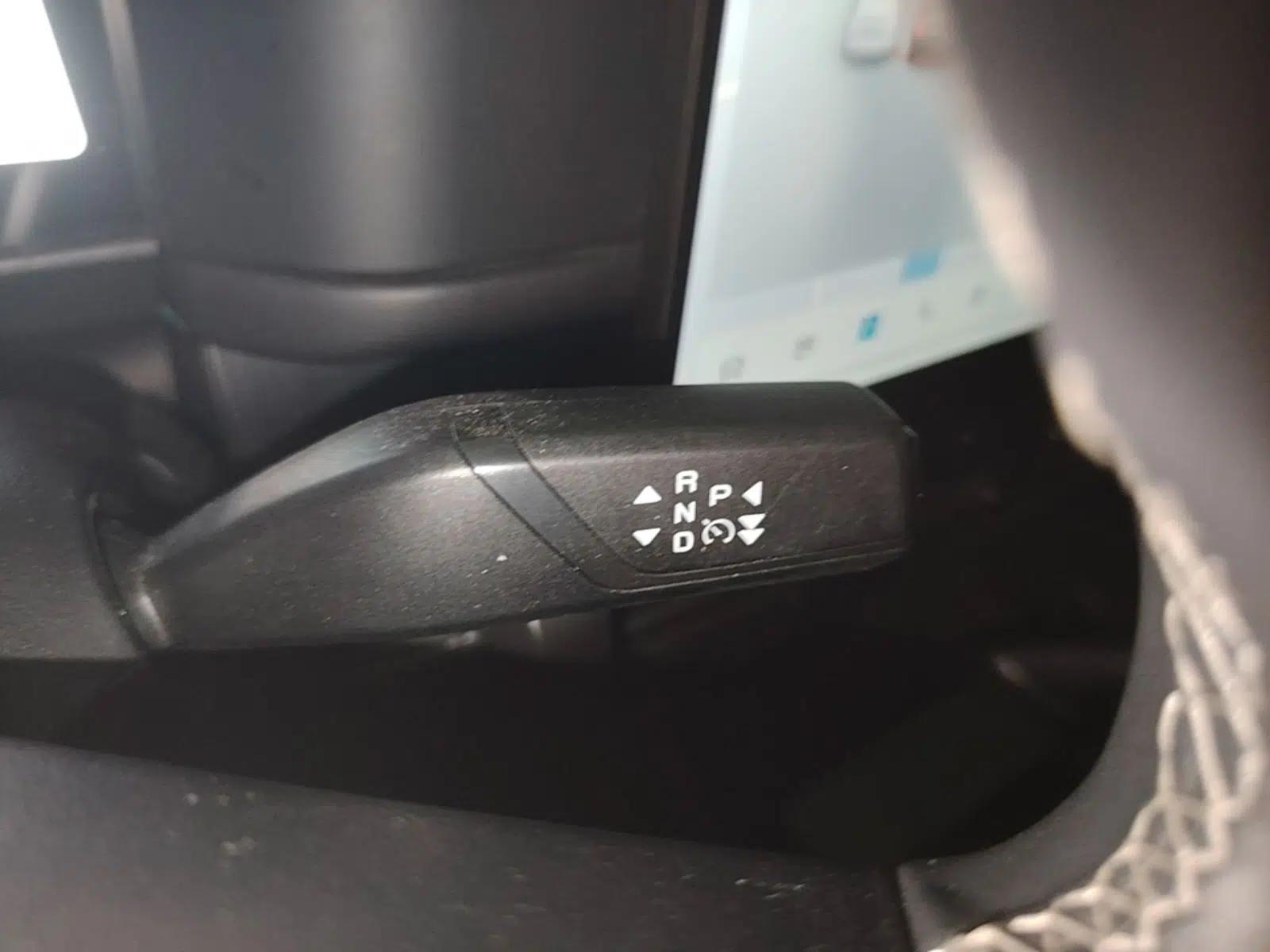 Chery Fengyun Fulwin X3 Plus 2025 Model 501 Four-Wheel Drive Smart Leading Edition — миниатюра 16