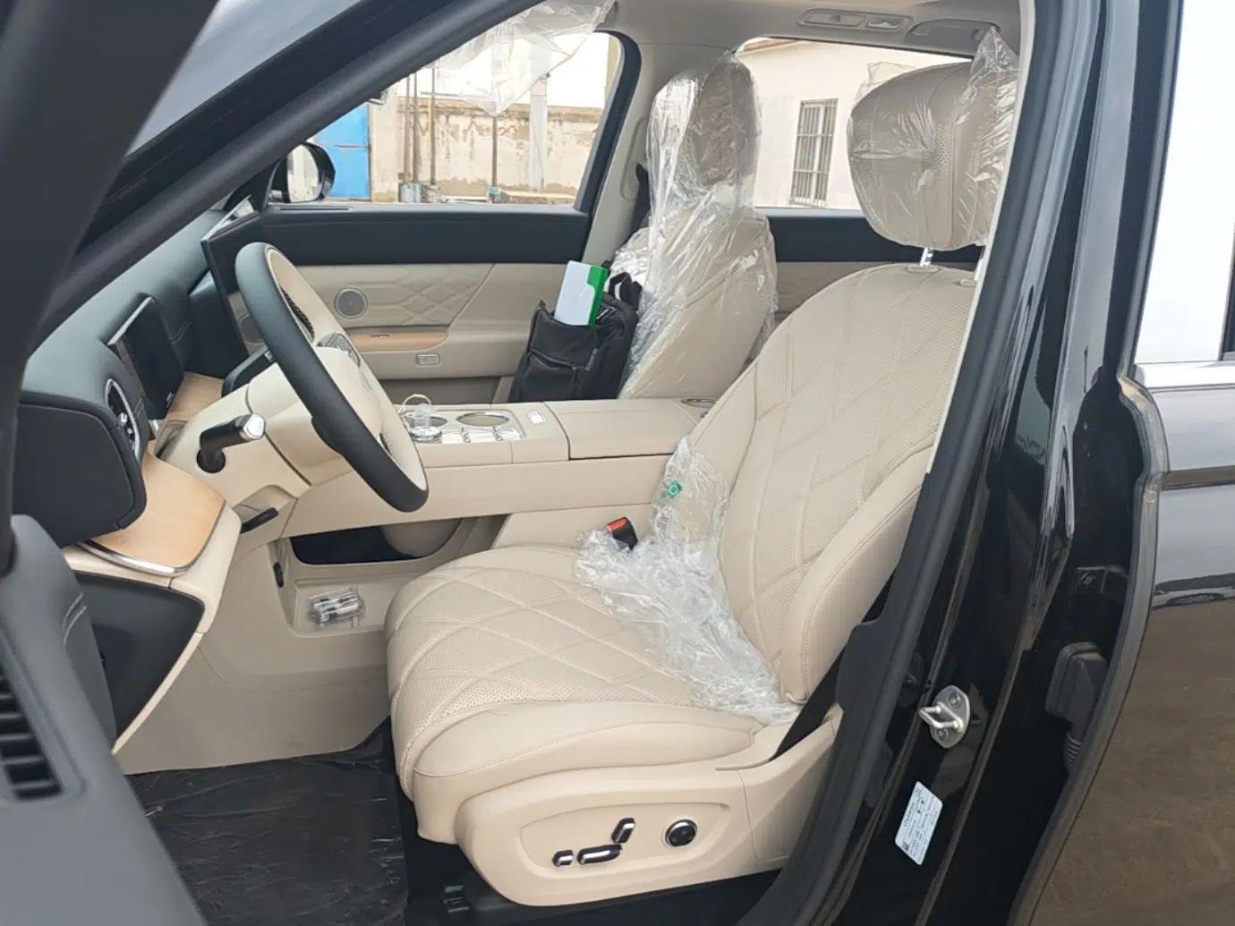 Chery Fengyun T11 2026 Model 220 All-Wheel Drive Family Fun Edition — миниатюра 17