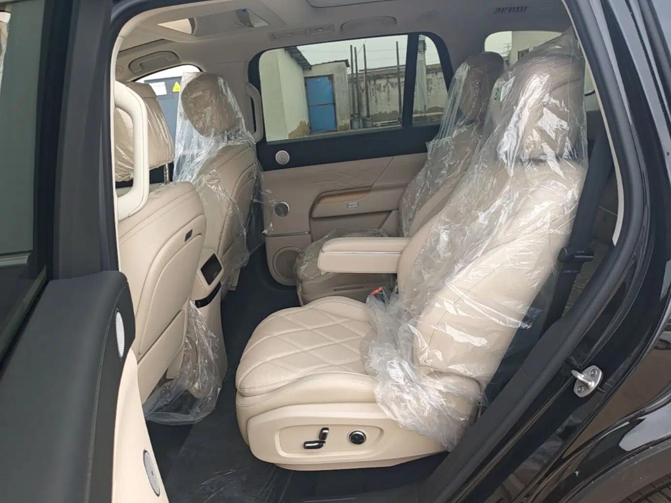 Chery Fengyun T11 2026 Model 220 All-Wheel Drive Family Fun Edition — миниатюра 20