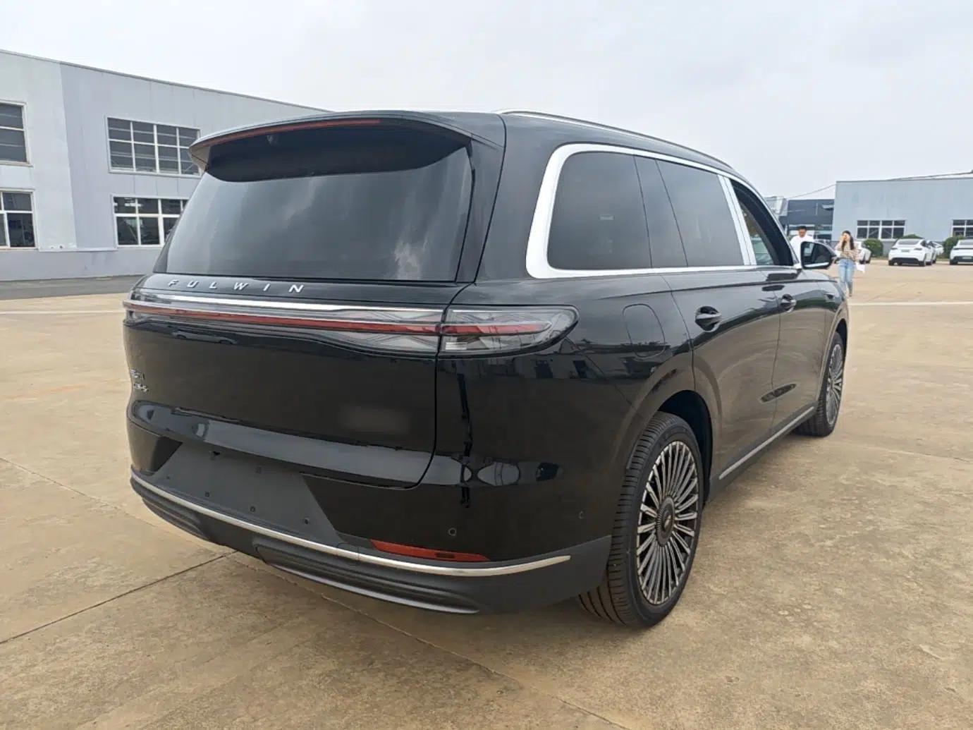 Chery Fengyun T11 2026 Model 220 All-Wheel Drive Family Fun Edition — миниатюра 6