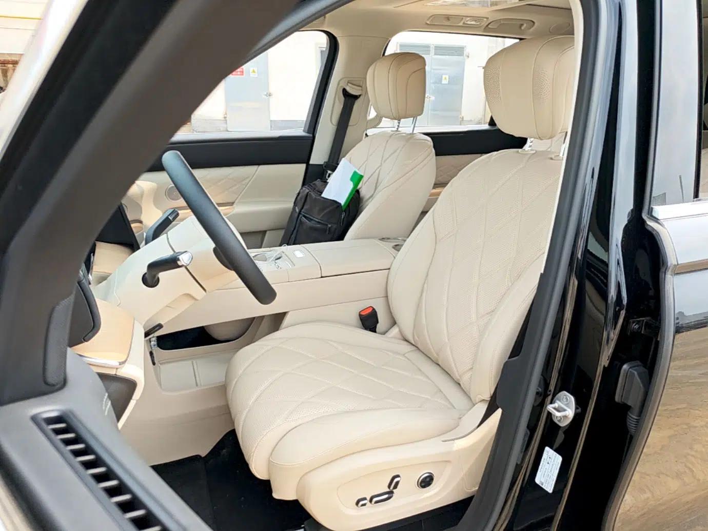 Chery Fengyun T11 2026 Model 220 All-Wheel Drive Family Fun Edition — миниатюра 17