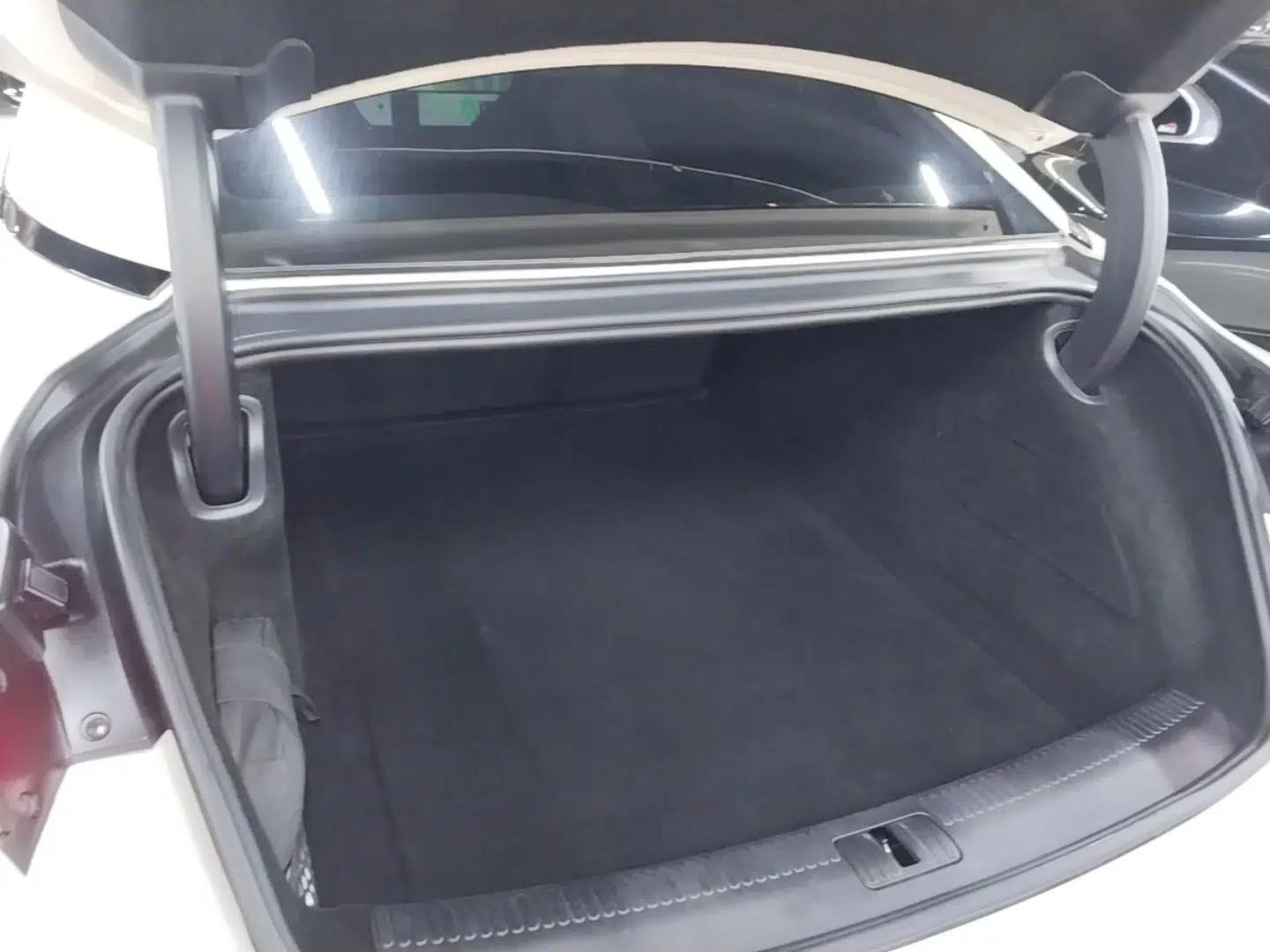 IM L7 2022 Dynamic Model — миниатюра 22