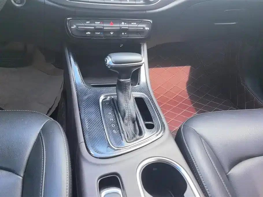 Trumpchi GA4 2018 200T Automatic Luxury Edition — миниатюра 16
