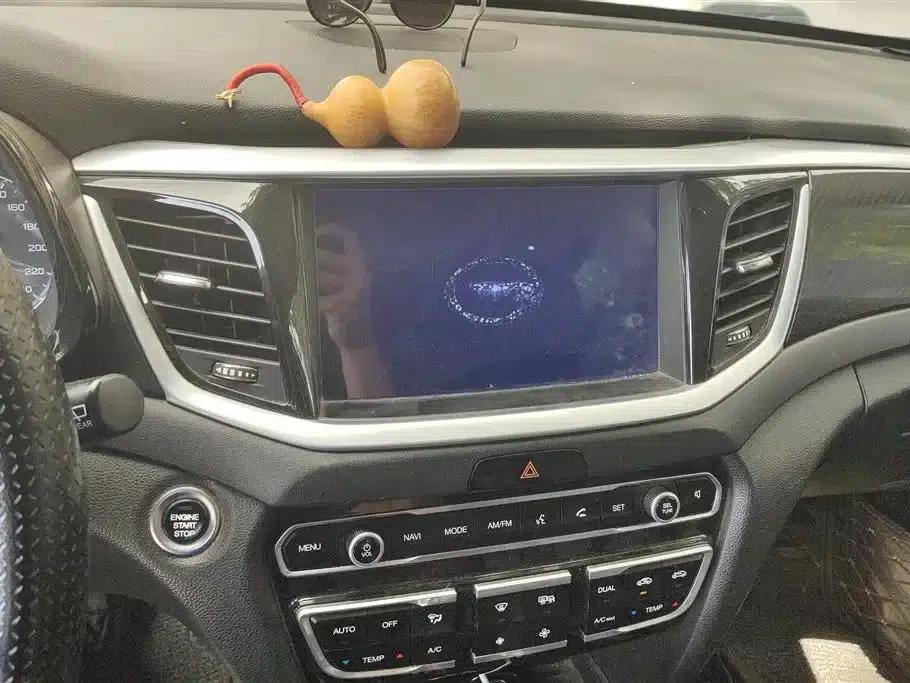 Trumpchi GS7 2017 320T 2WD Luxury Intelligent Connectivity Edition — миниатюра 13