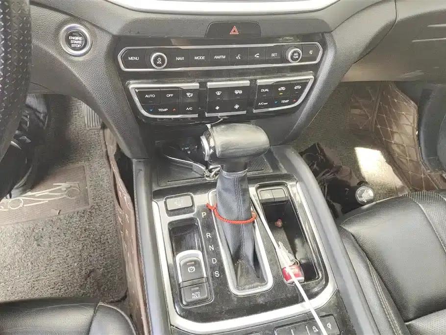 Trumpchi GS7 2017 320T 2WD Luxury Intelligent Connectivity Edition — миниатюра 16