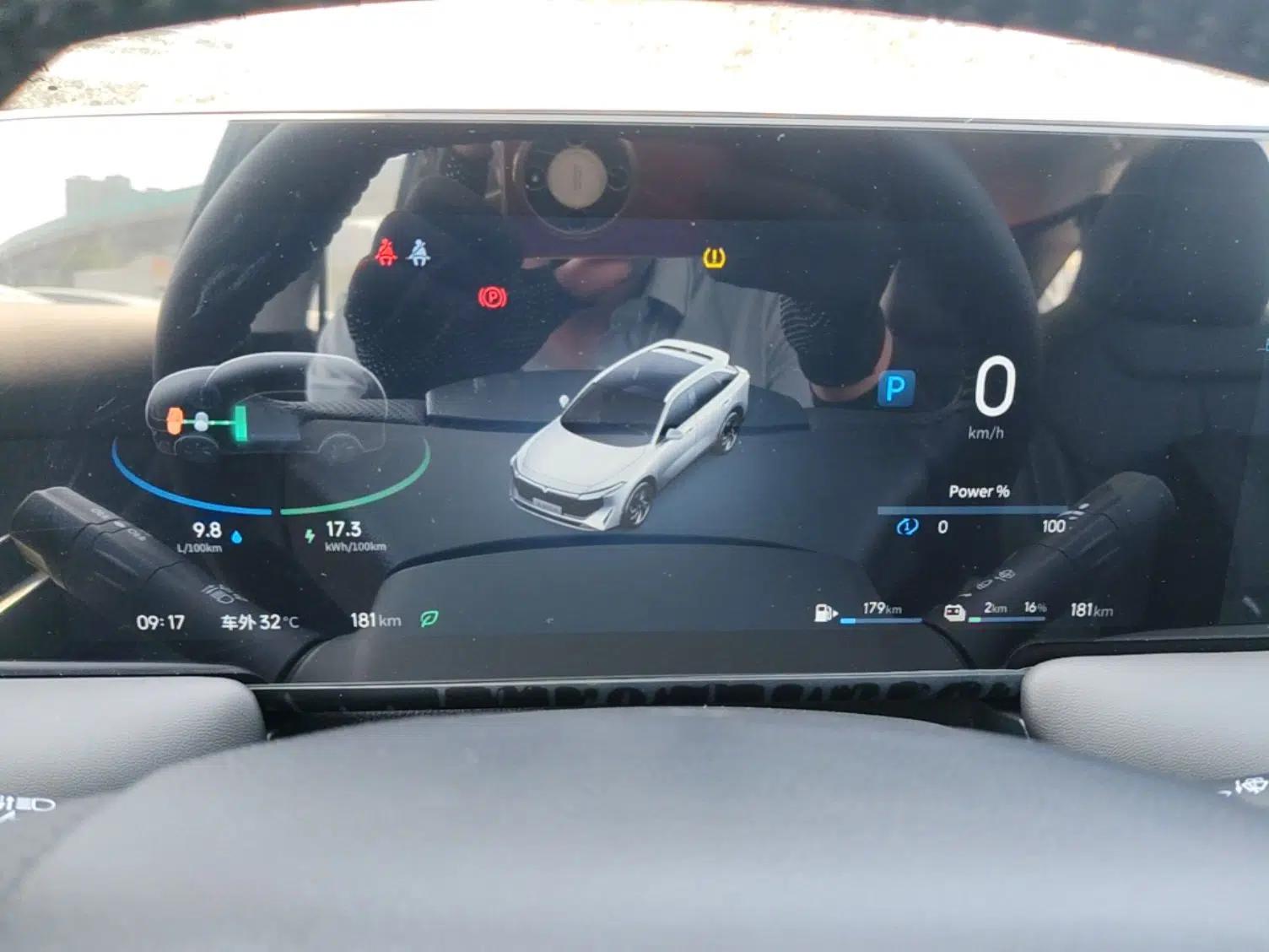 Venucia V DD-i 2023 110km iT Version — миниатюра 14
