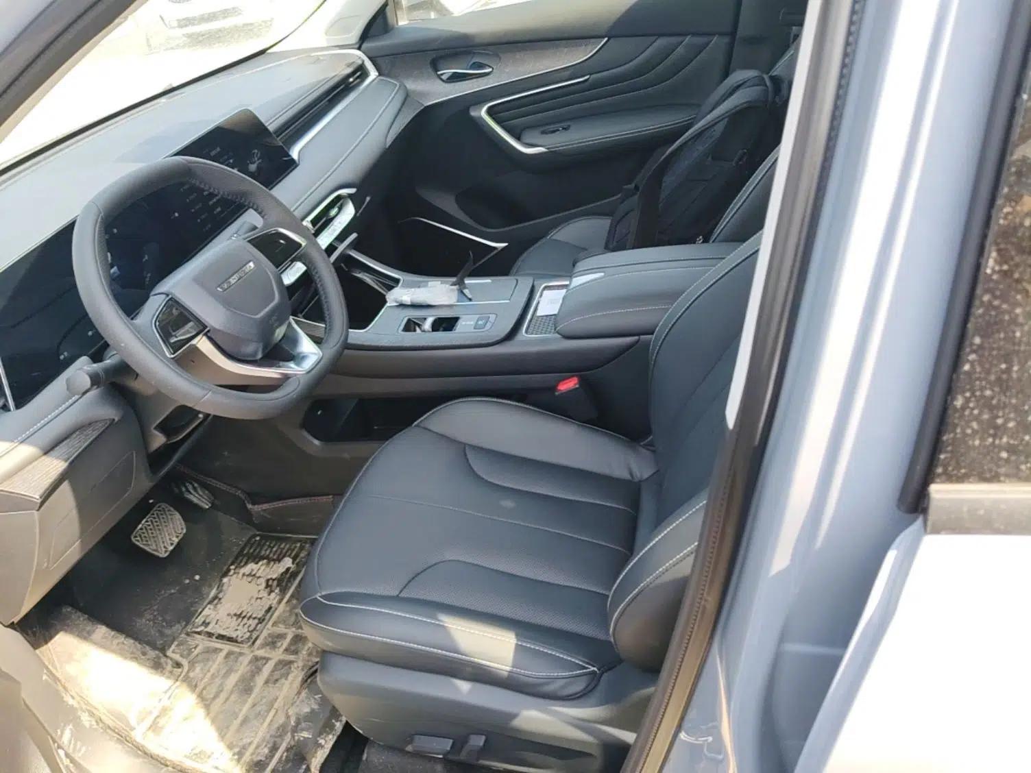 Venucia V DD-i 2023 110km iT Version — миниатюра 17