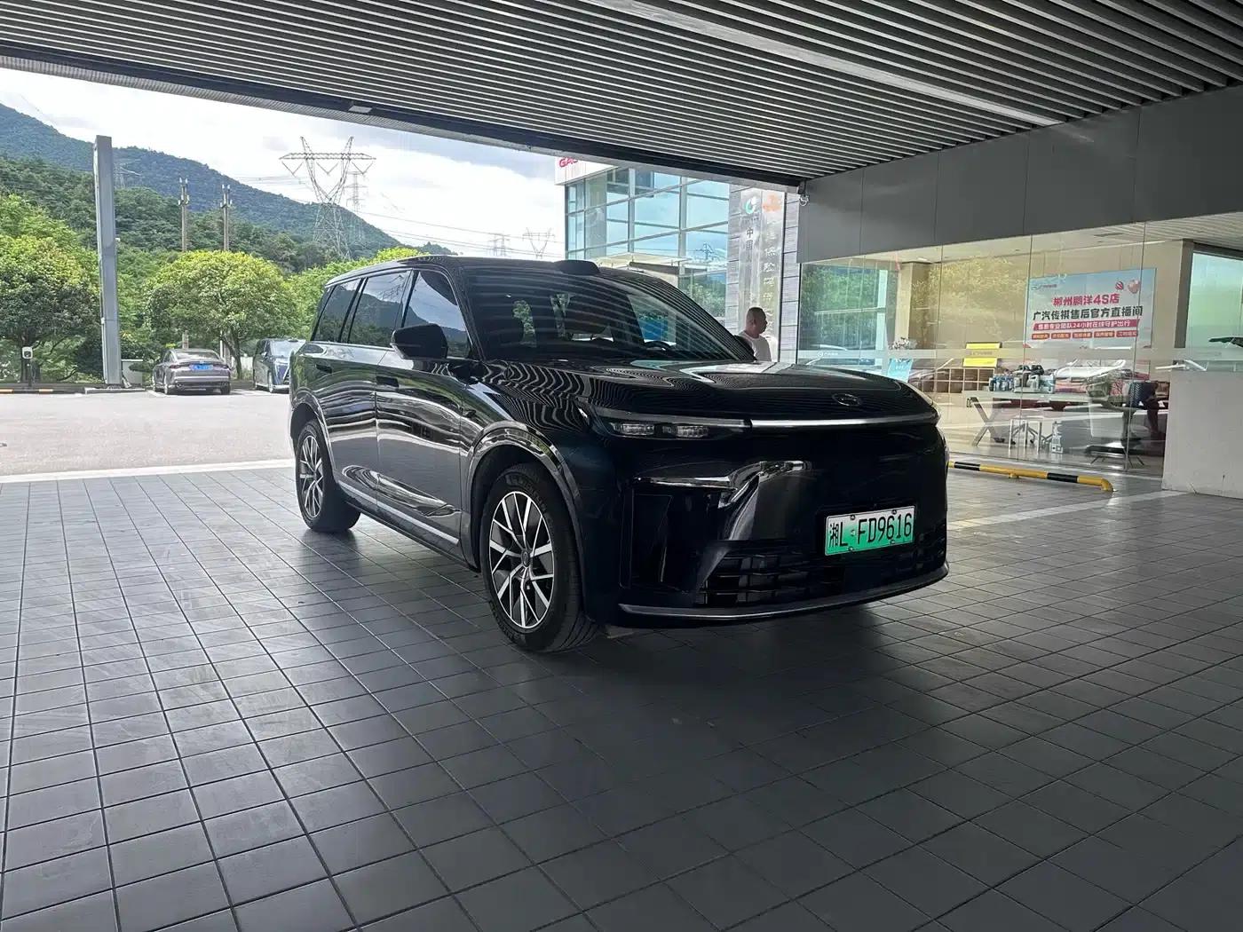 Trumpchi S9 2025 Model, Qiankun Ultra 6-Seater — миниатюра 3