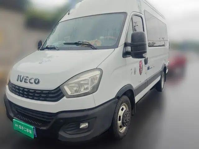 Iveco Eurocargo 2021 2.0T Manual Super Rui Long Wheelbase Short Overhang High Roof Side-Sliding Door F1A